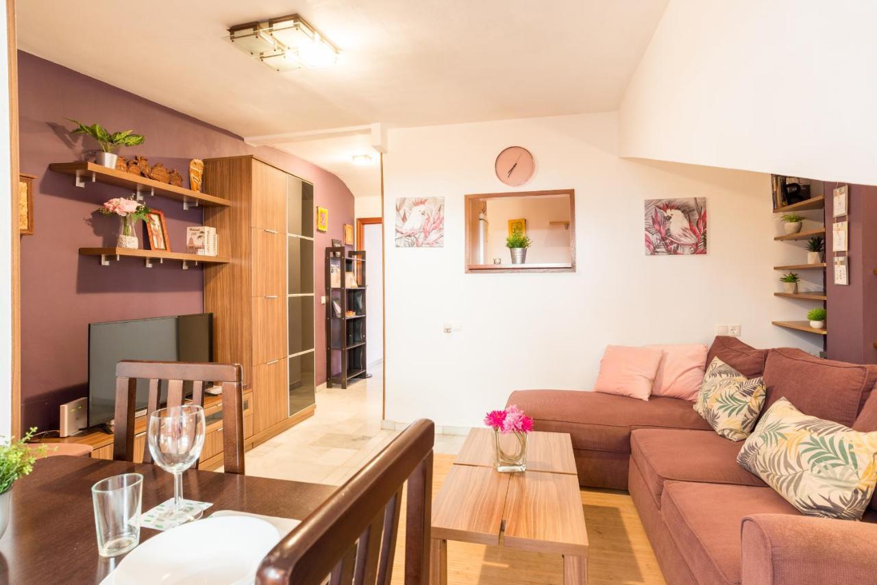 מאלגה Family Noemi Home Center מראה חיצוני תמונה