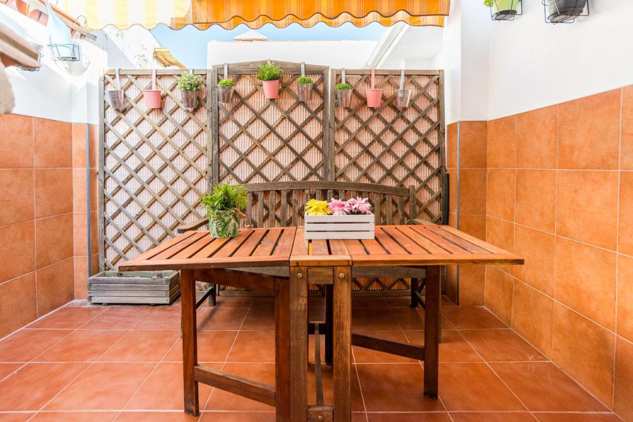 מאלגה Family Noemi Home Center מראה חיצוני תמונה